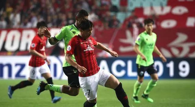 关于浦和红钻击败对手，展现强大实力的信息