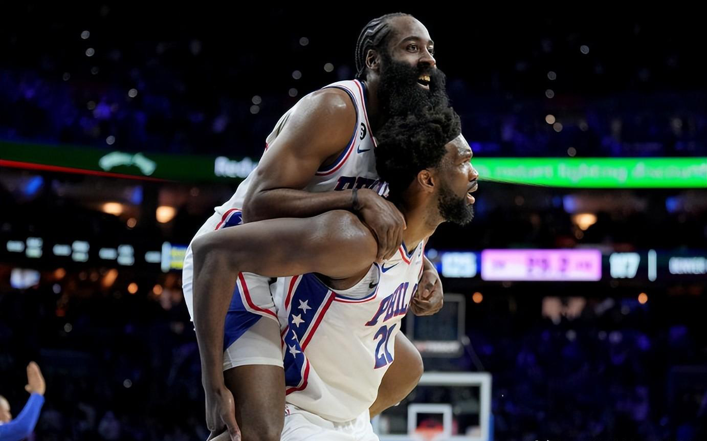 76人逆袭战胜凯尔特人，恩比德再砍三双