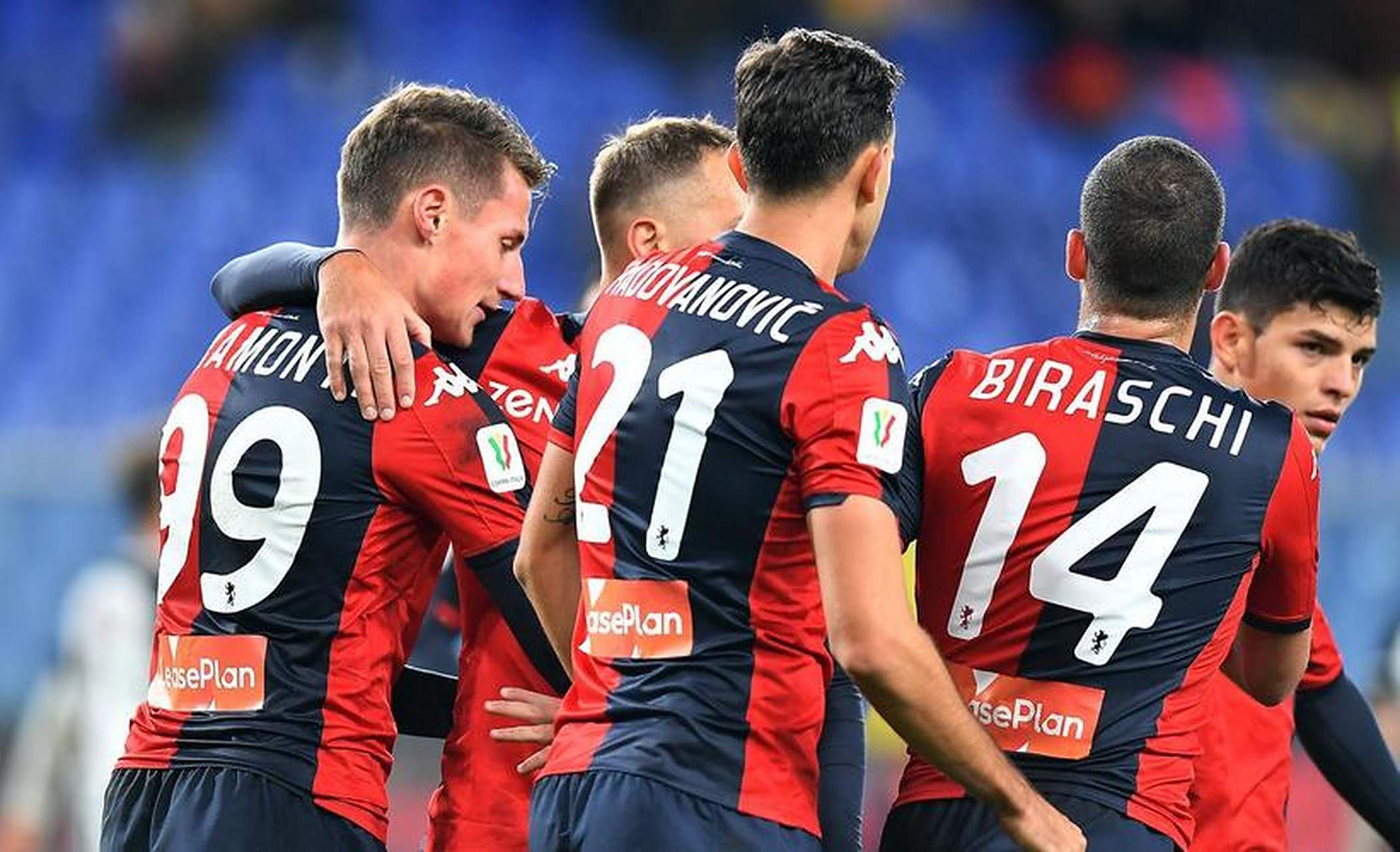 AC米兰客场挑战萨索洛，冲击积分榜前列