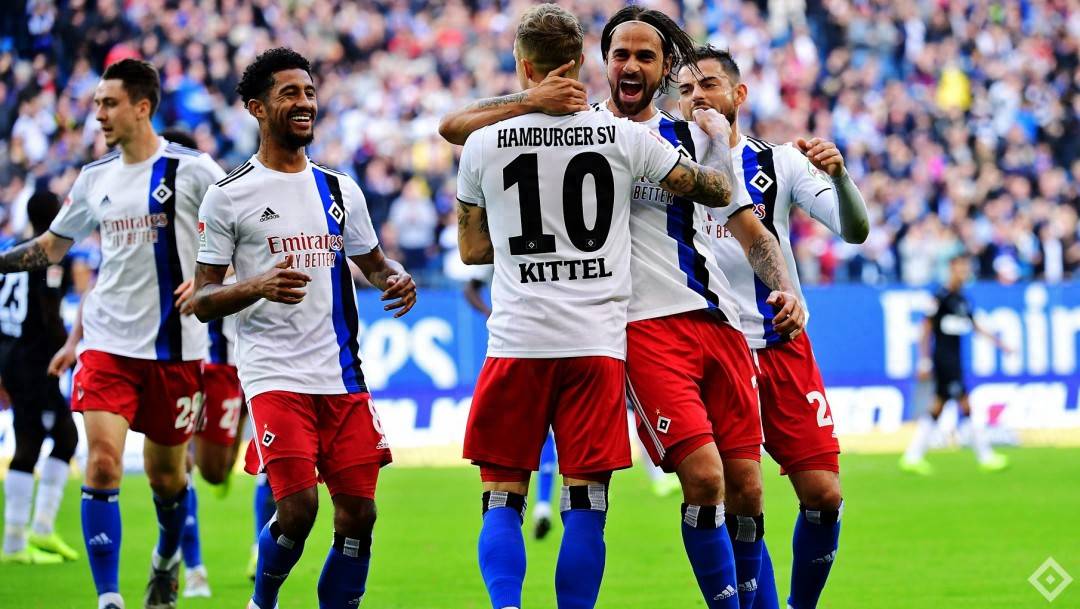 汉堡球队客场失利，降级阴影再现