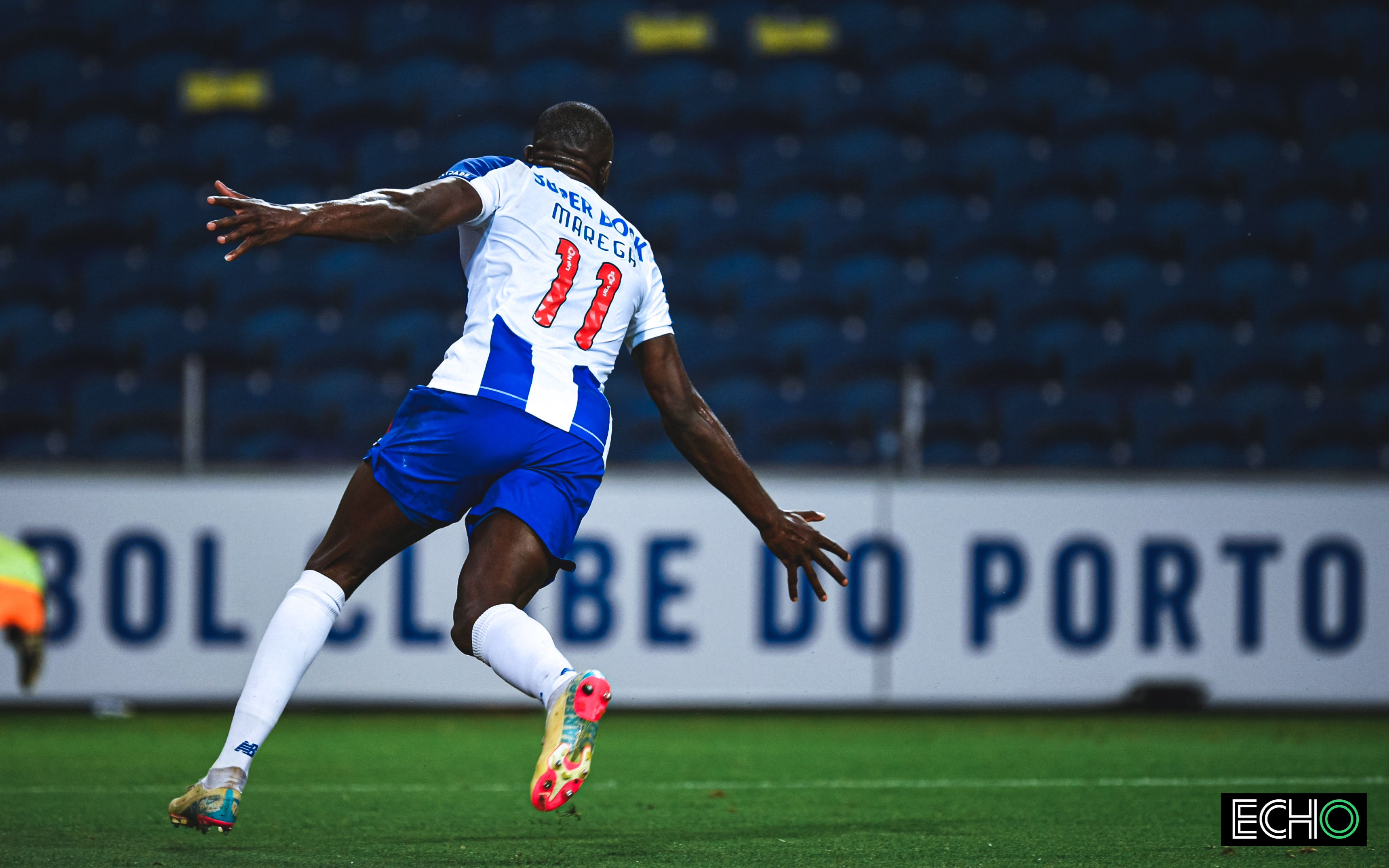 葡萄牙队鏖战瑞典队,波尔刷新纪录 葡萄牙队鏖战瑞典队,波尔刷新纪录