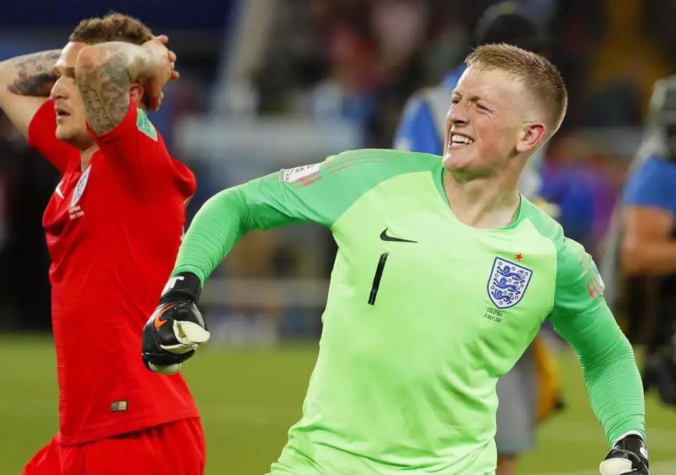 包含英格兰鏖战中国，蒂亚戈关键制胜的词条